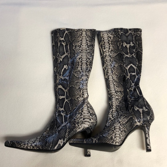 ANTONIO MELANI Shoes - Antonio Melani Heeled Boots